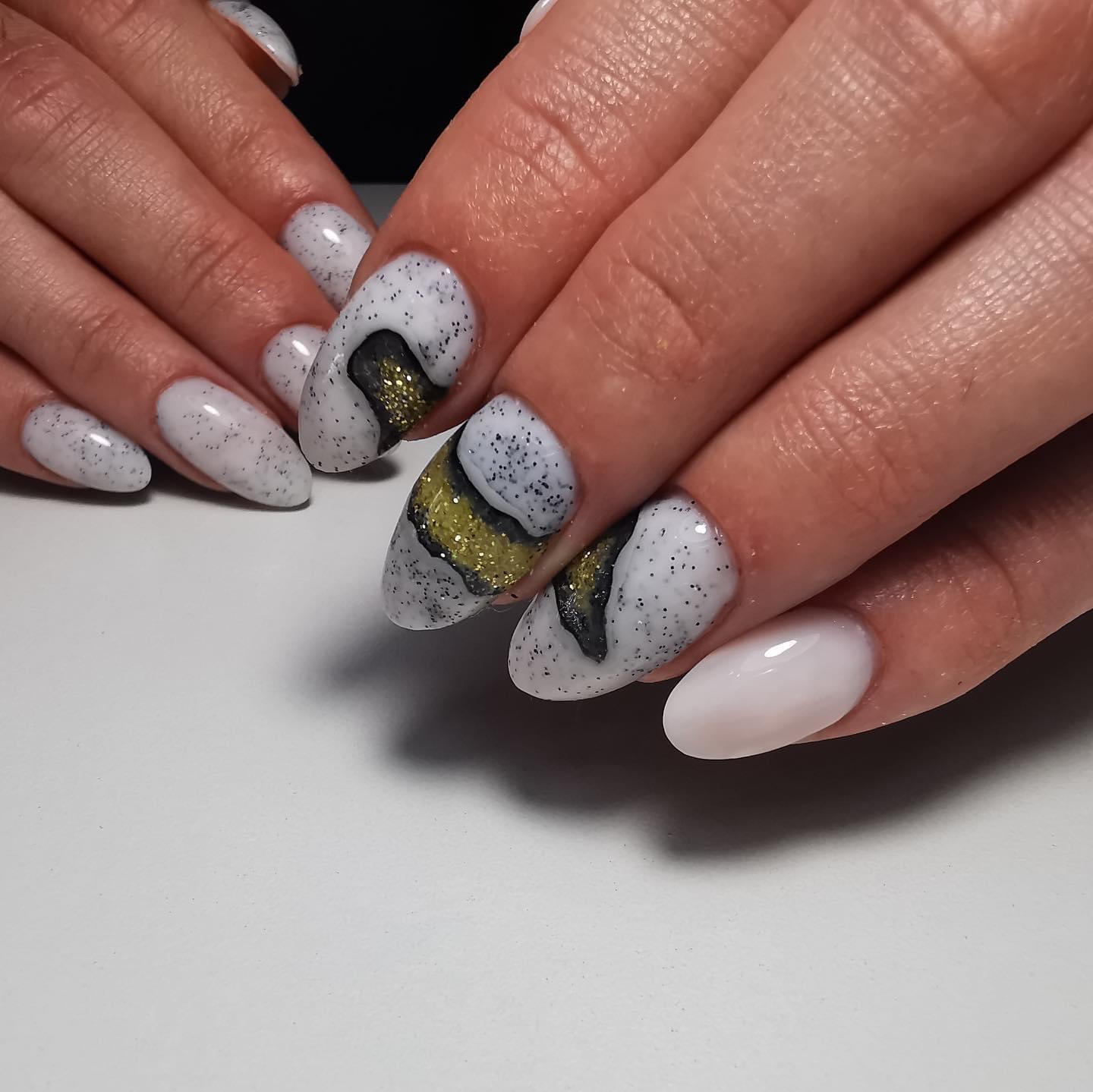 A2B1710F-DD24-465F-B4CF-792029711474